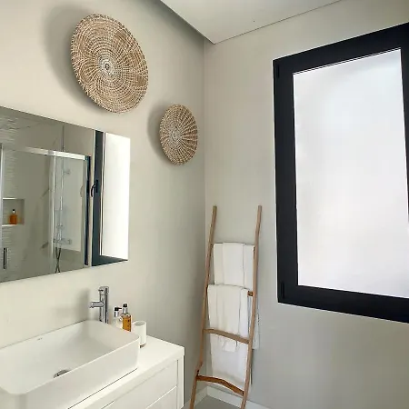 Villa Noah - Private Sunset Hideaway By Lovelystay Arco da Calheta (Madeira)