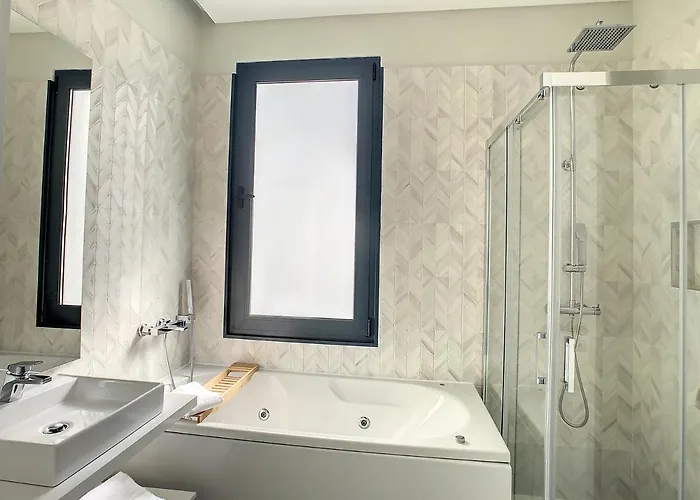 Villa Noah - Private Sunset Hideaway By Lovelystay *