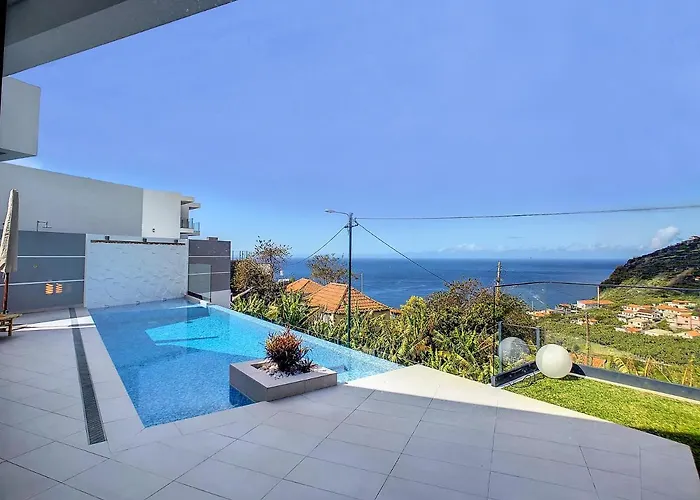 Noah - Private Sunset Hideaway By Lovelystay