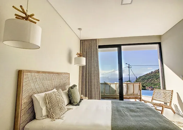 Villa Noah - Private Sunset Hideaway By Lovelystay *