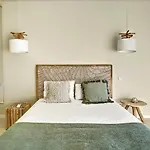 Noah - Private Sunset Hideaway By Lovelystay