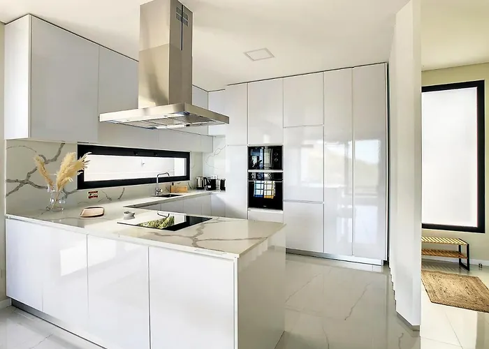 Noah - Private Sunset Hideaway By Lovelystay Villa