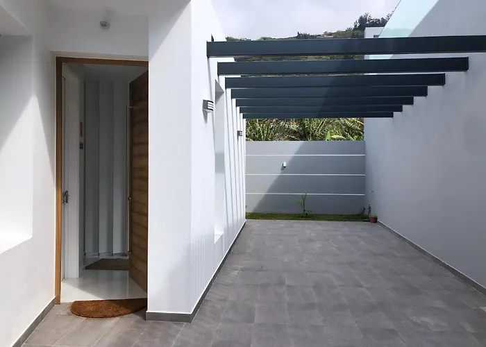 Villa Noah - Private Sunset Hideaway By Lovelystay